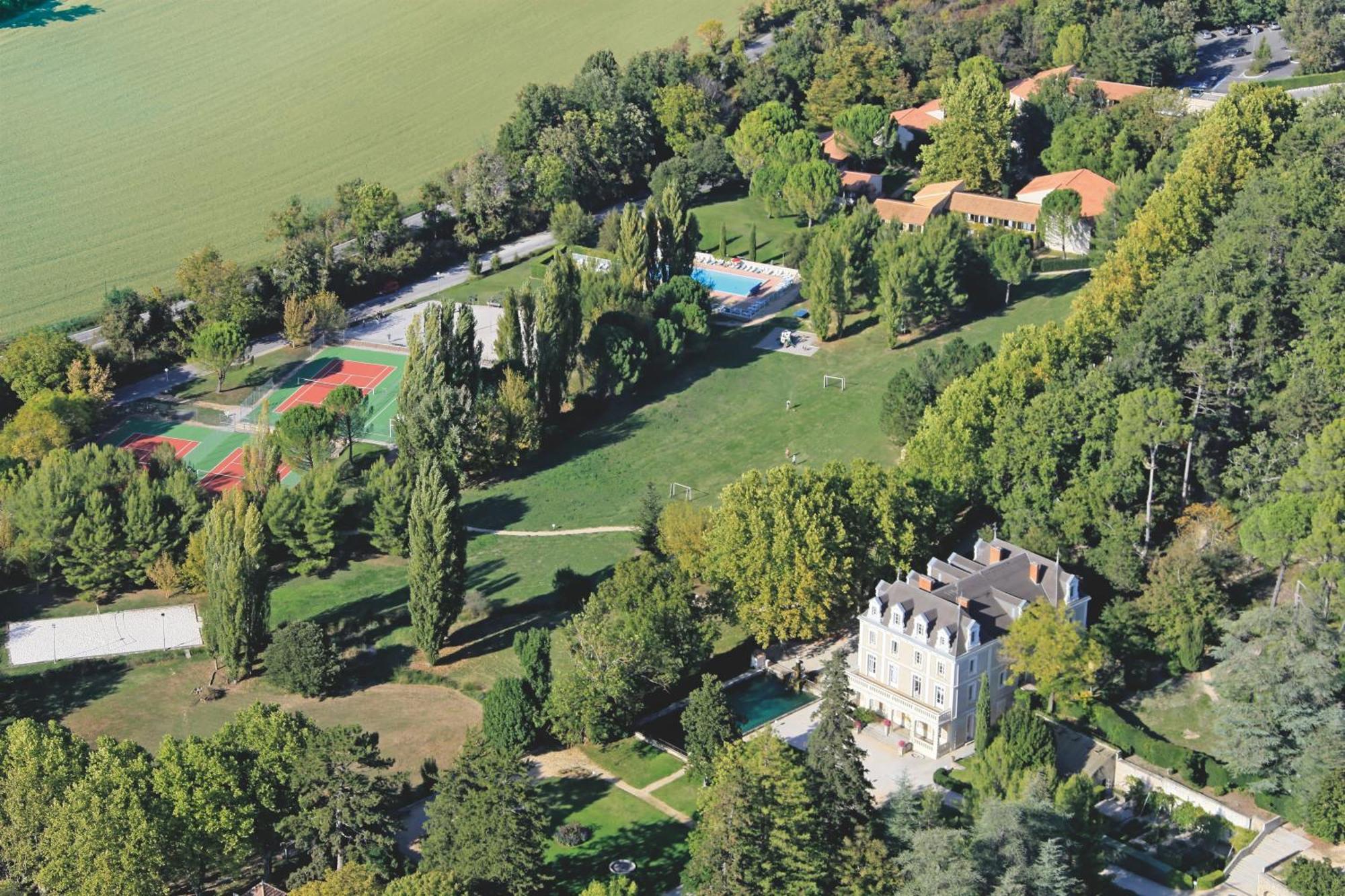 Club Vacances Bleues Domaine De Chateau Laval Greoux-les-Bains Exterior photo